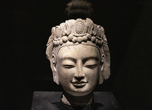 山东省博物馆佛像